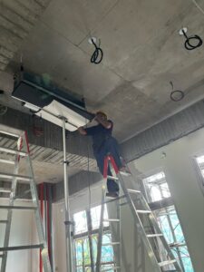 Read more about the article 屏東慈濟工程吊隱式冷氣
